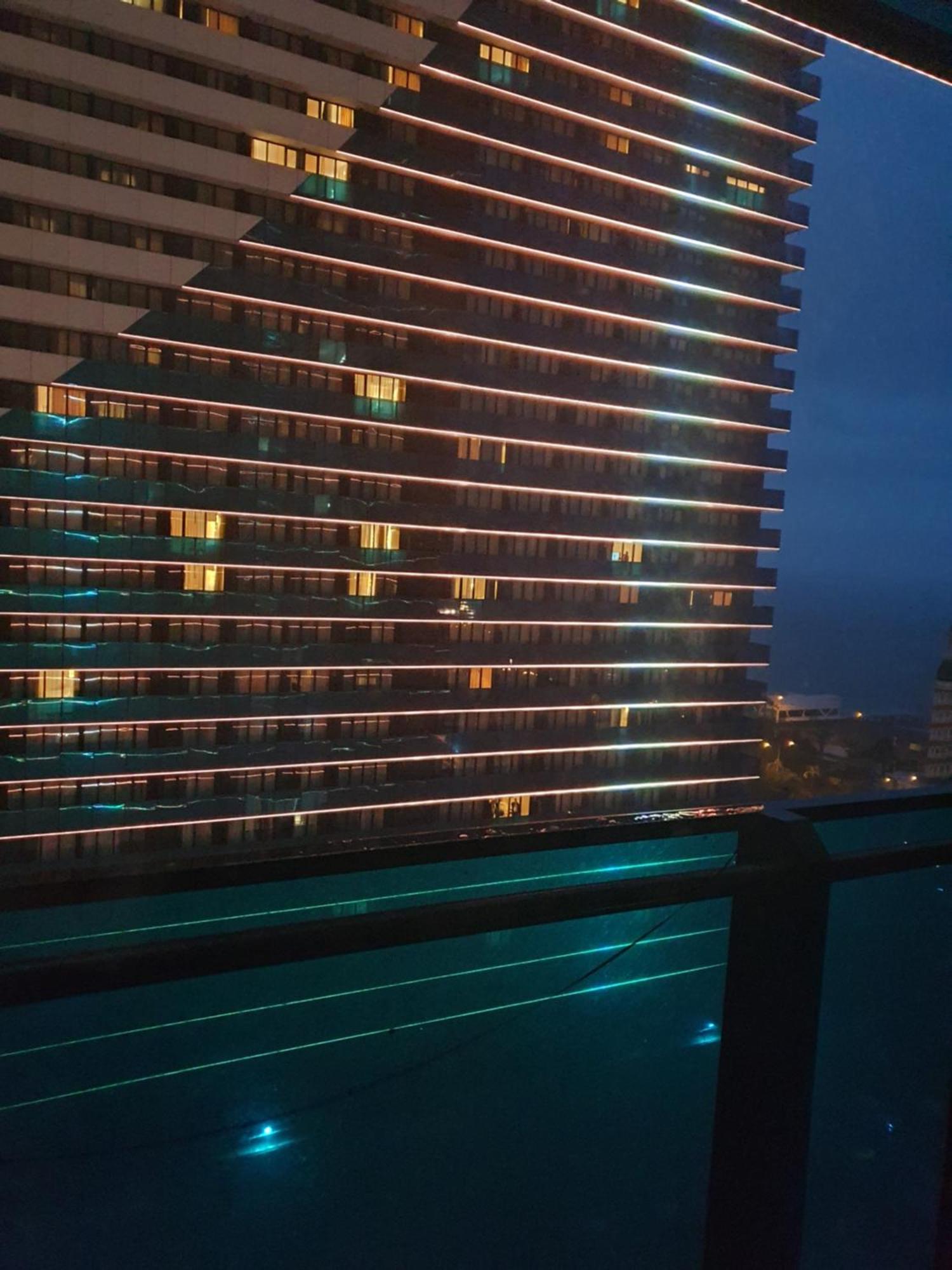 Cozy Apartments With Sea View Orbi City 1422 Batumi Værelse billede
